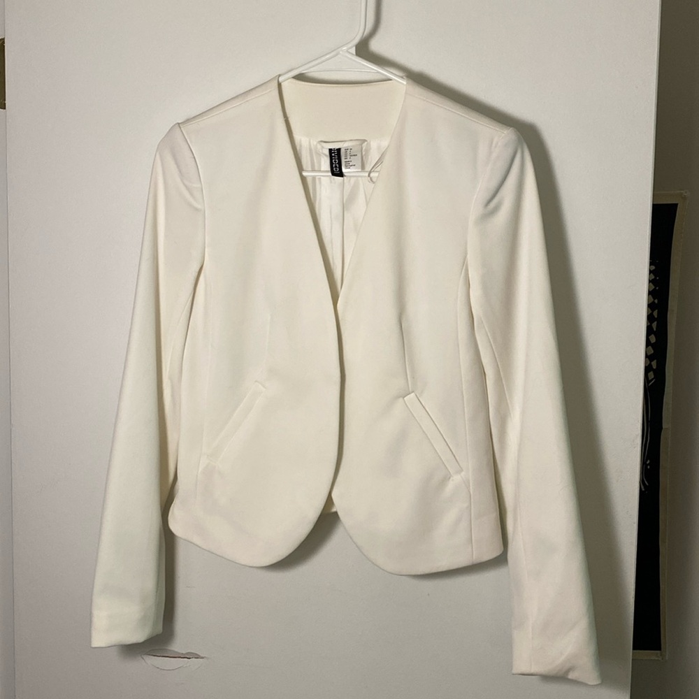 White blazer (never worn)